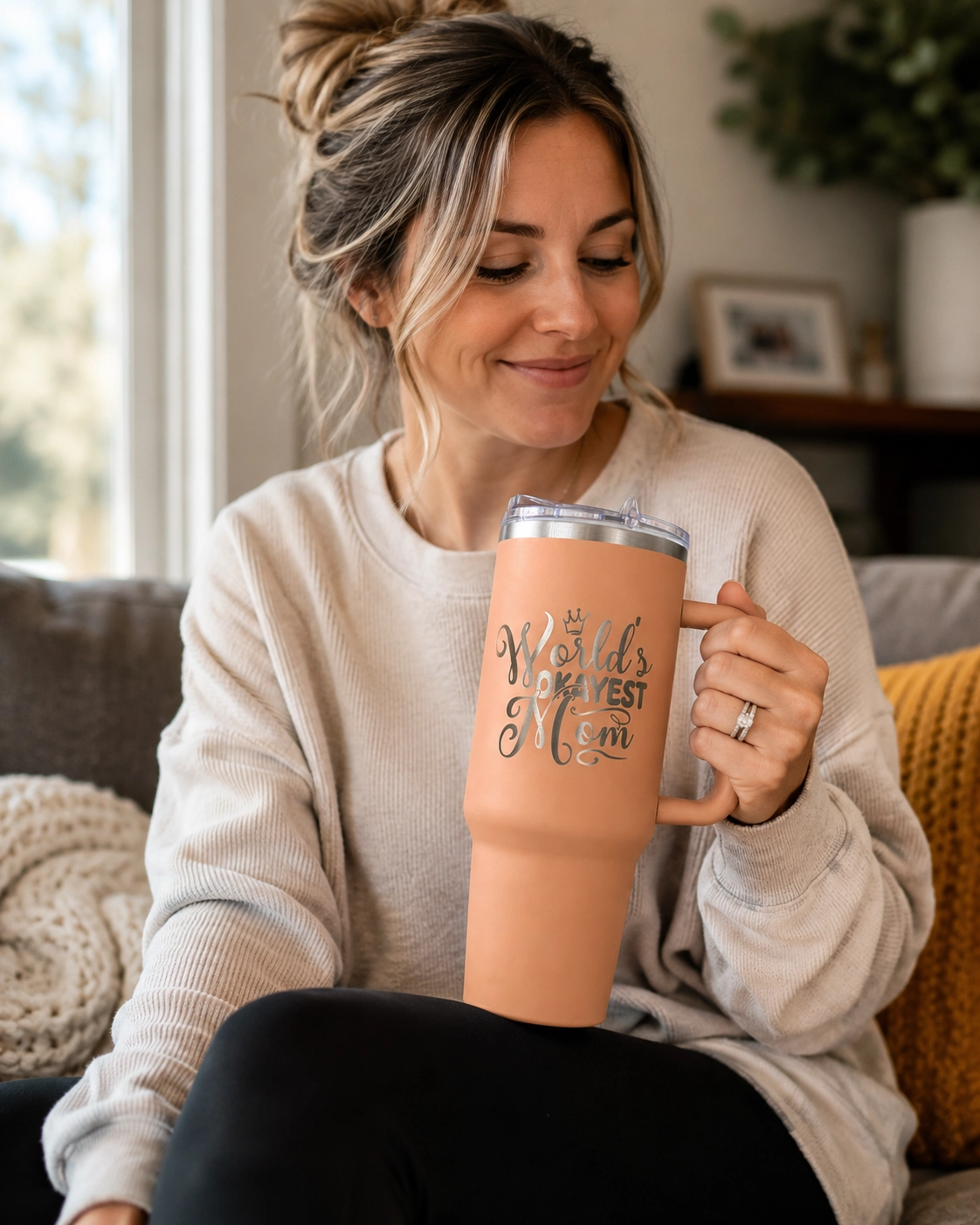 World's Okayest Mom Tumbler - Image 5